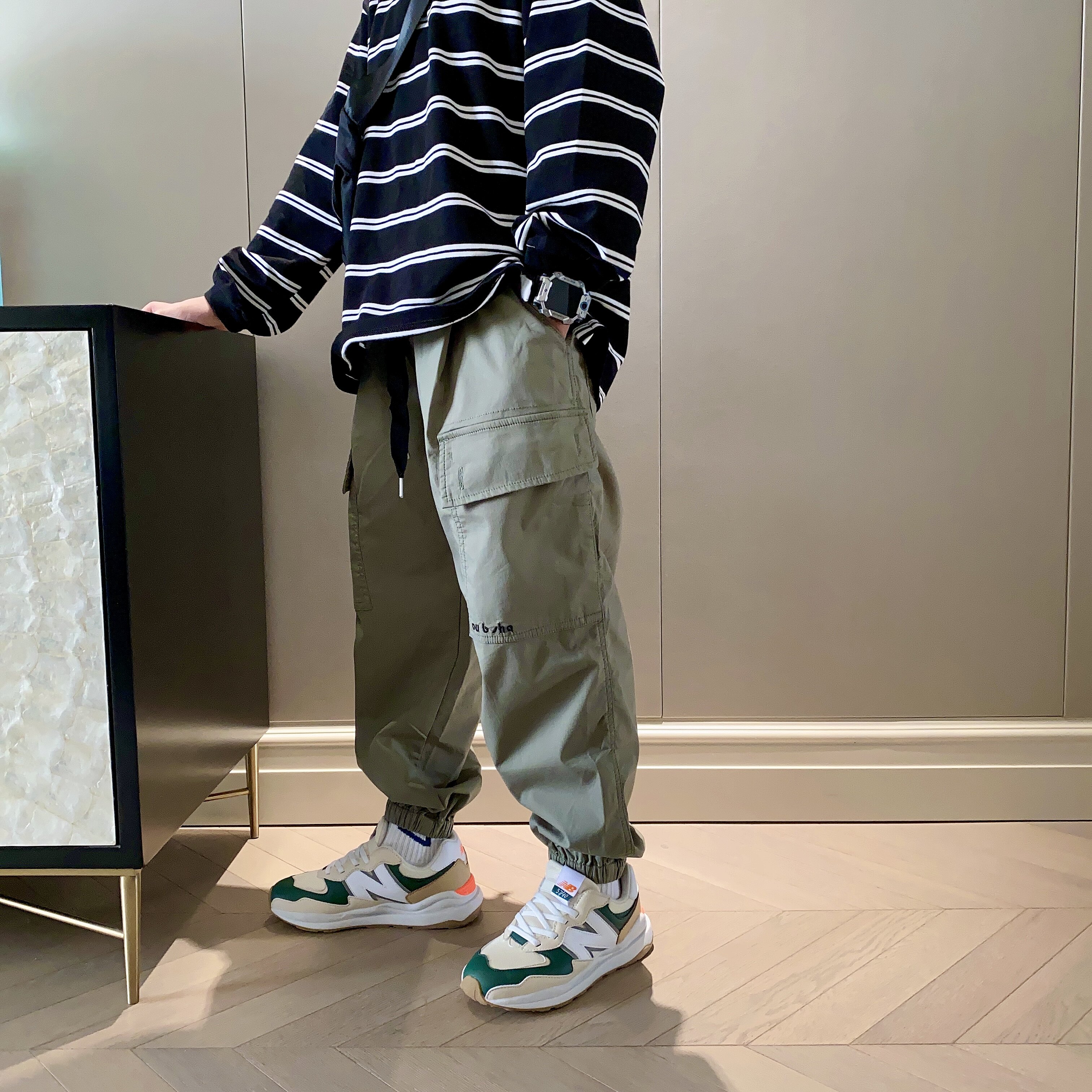 男童军绿色工装裤2023春季新款中大童口袋休闲裤儿童帅气潮裤子