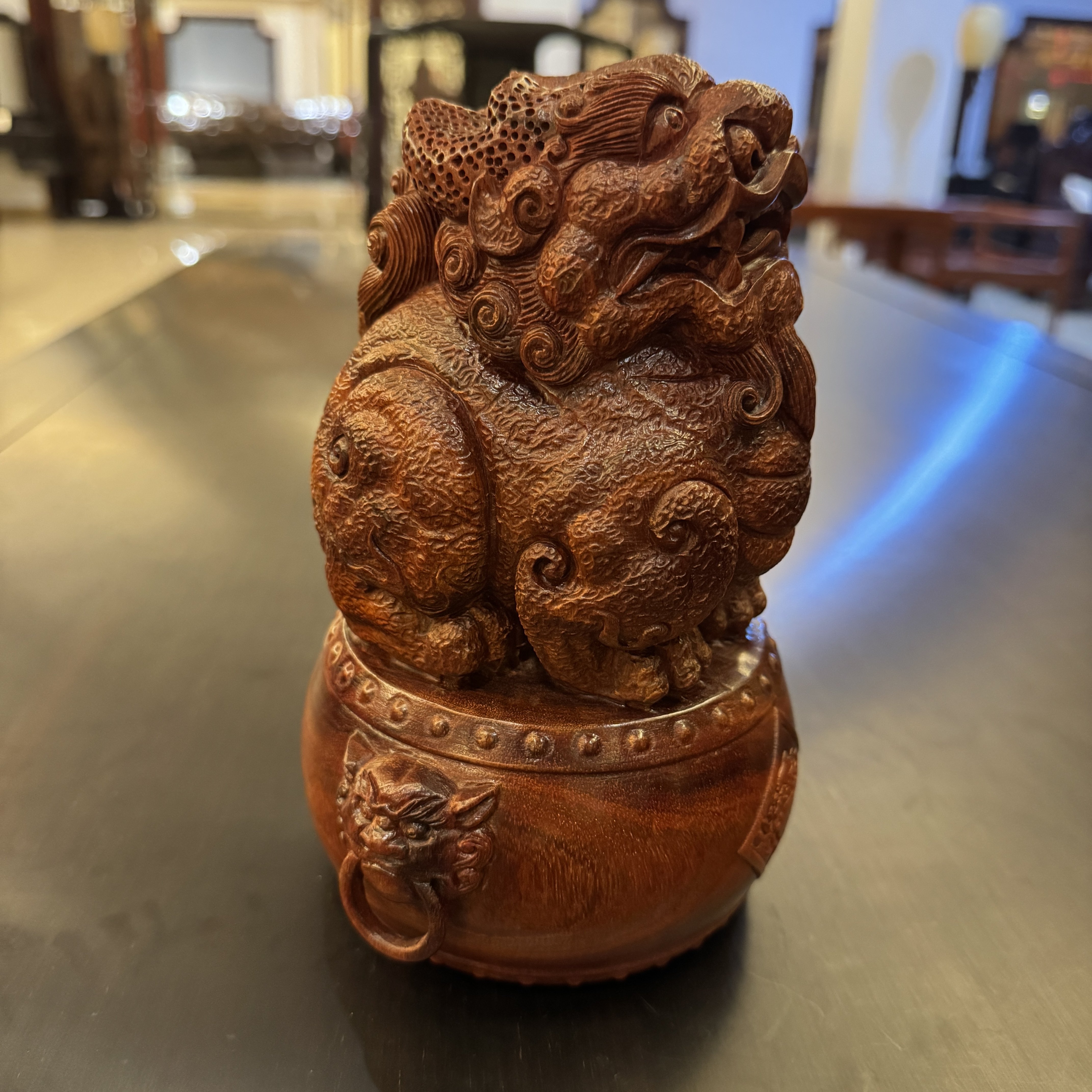 风水摆件小叶紫檀大象招财貔貅把件古典木雕高档红木镇宅香炉摆件