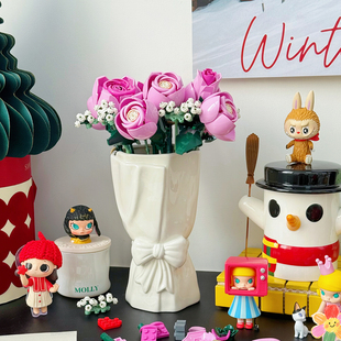 乐高粉色玫瑰积木花束花瓶ins风蝴蝶结手捧花陶瓷瓶桌面装饰礼物