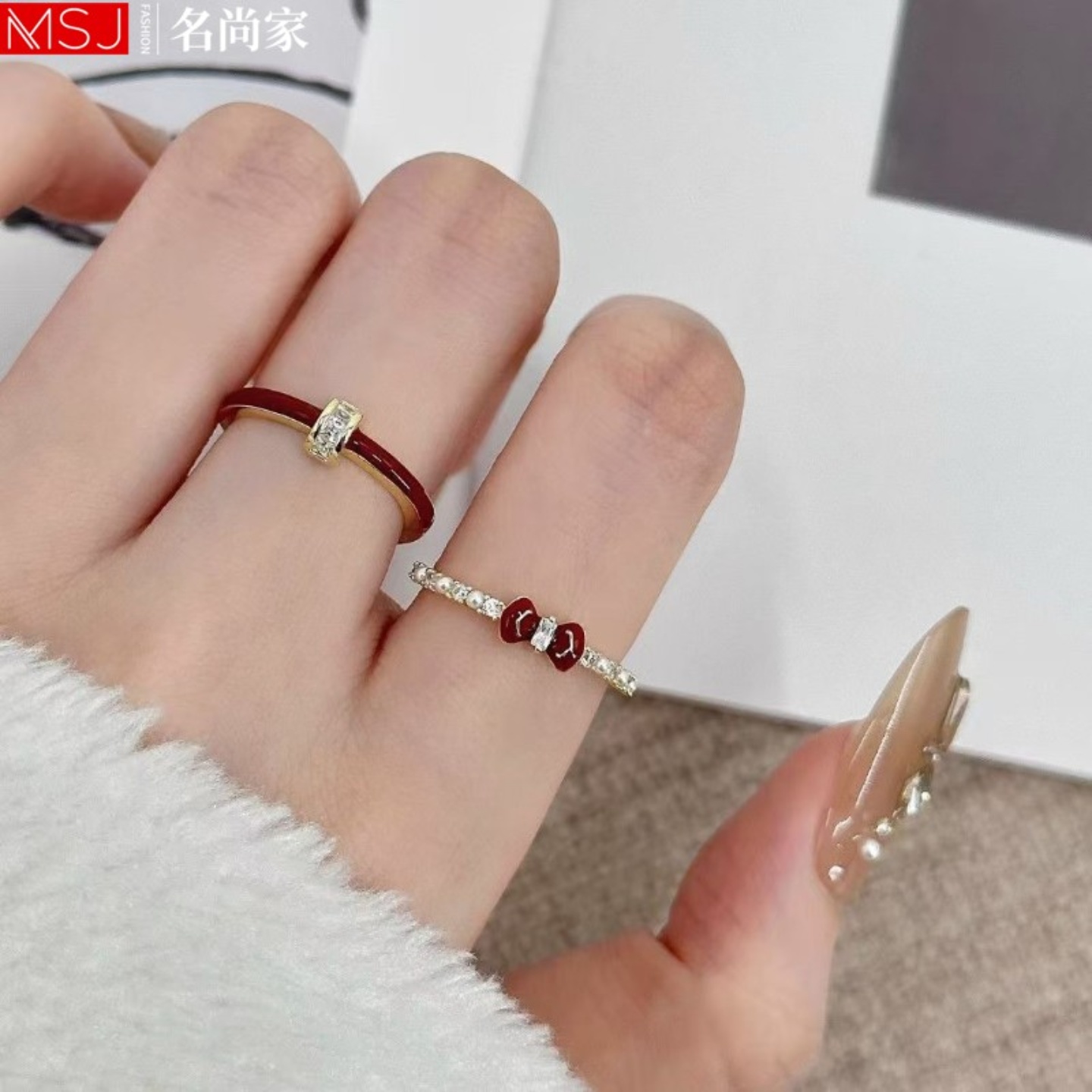 安可拉红锆石蝴蝶结戒指创意指环