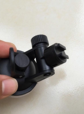 行车记录仪支架强力吸附大吸盘bl950a960f8dm650l凌度任e行固定架