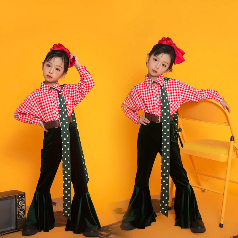 儿童T台走秀70 80年复古港风喇叭裤影楼拍摄写真服女童走秀演出