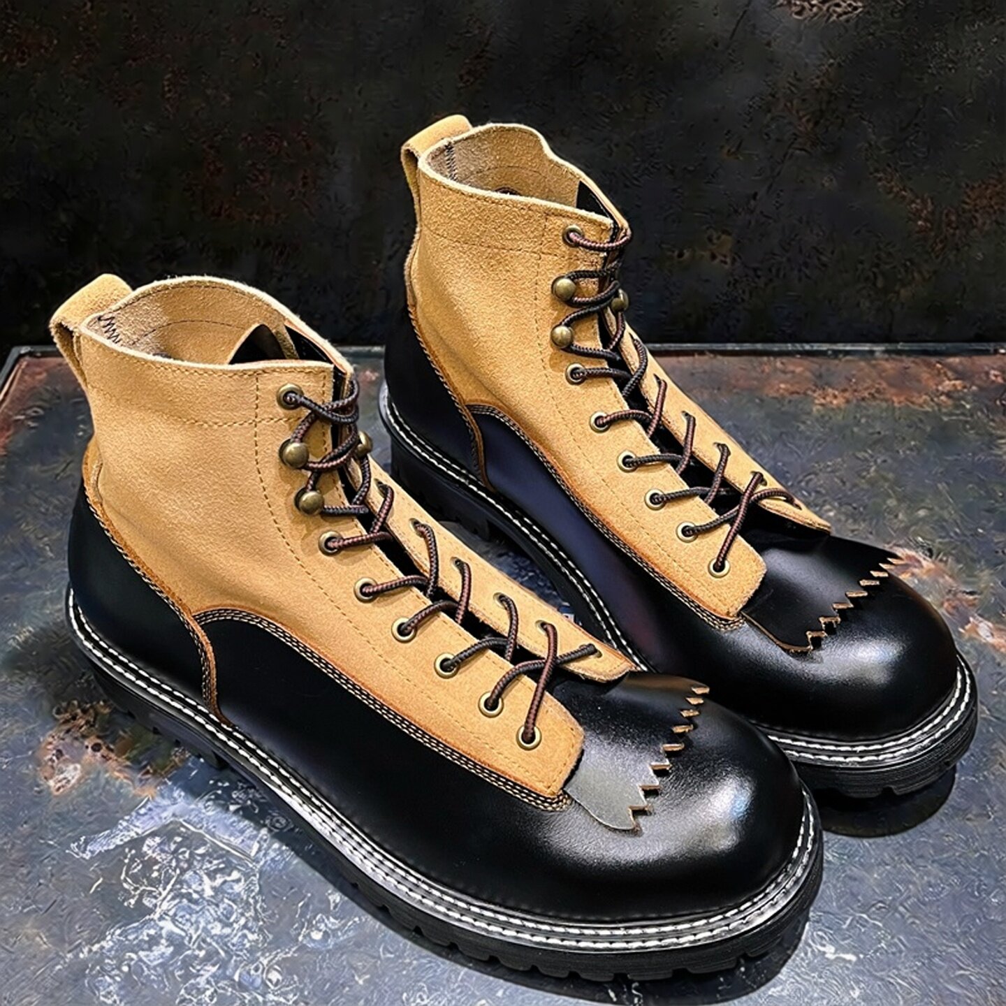 阿美咔叽美式复古高帮圆头马丁靴子男鞋英伦风真皮厚底工装伞兵靴