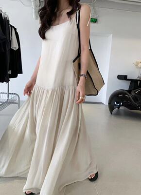 ALLIN夏季度假风吊带连衣裙