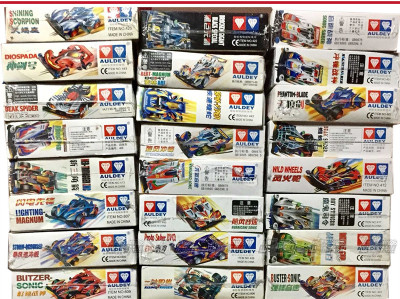 旋风冲锋四驱车奥迪双钻四驱兄弟