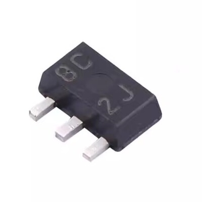 原装正品 NJM78L05UA 丝印8C SOT-89 贴片 线性稳压器