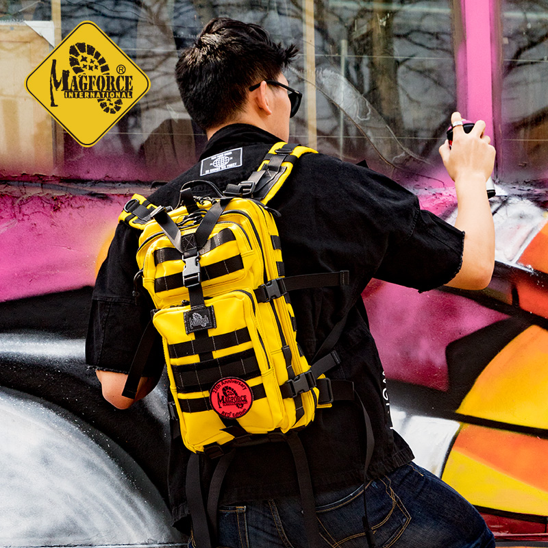 户外战术防水耐磨背包