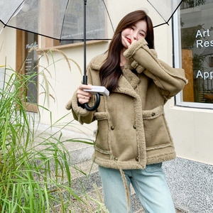 2025冬季新款现货设计感复古风皮毛一体外套加厚#25181-P185-K278，女装皮草，唛多