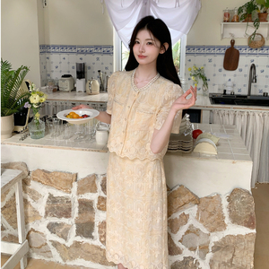 小香风蕾丝刺绣上衣半身裙两件套2025夏季新款高级感miu系套装裙图片