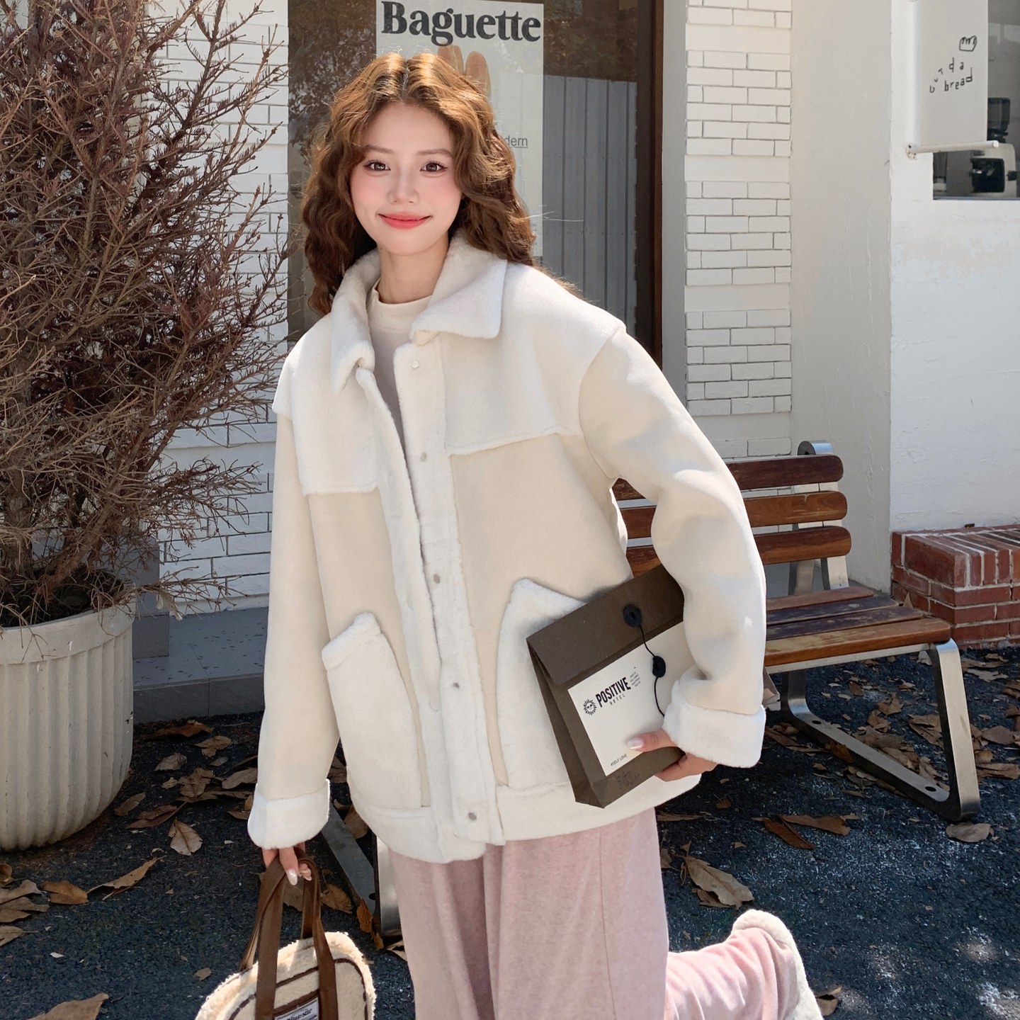 2025冬款现货时尚百搭拼接羊羔毛外套2色#25182-P175-K258,女装皮草,唛多