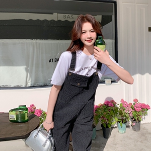 黑色复古牛仔背带裤女2025夏季新款今年流行小个子宽松百搭连体裤图片