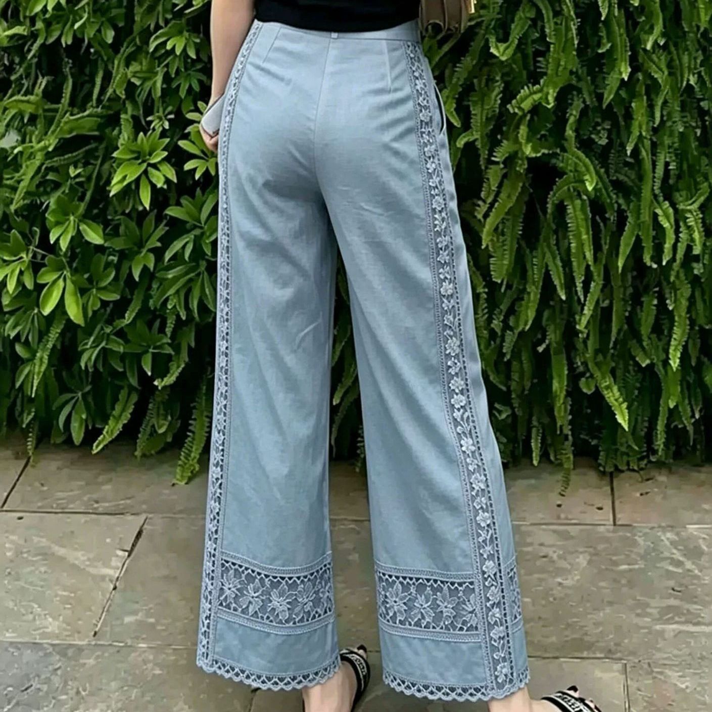 天蓝色重工蕾丝拼接九分裤女2026新款轻奢显瘦减龄直筒休闲裤