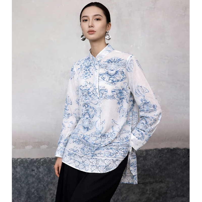 2026年早春新款立领长袖衬衫女新中式国风青花瓷气质显瘦纯棉衬衣