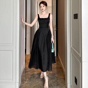 赫本风黑色方领吊带连衣裙女夏季气质高级感收腰显瘦蓬蓬a字长裙