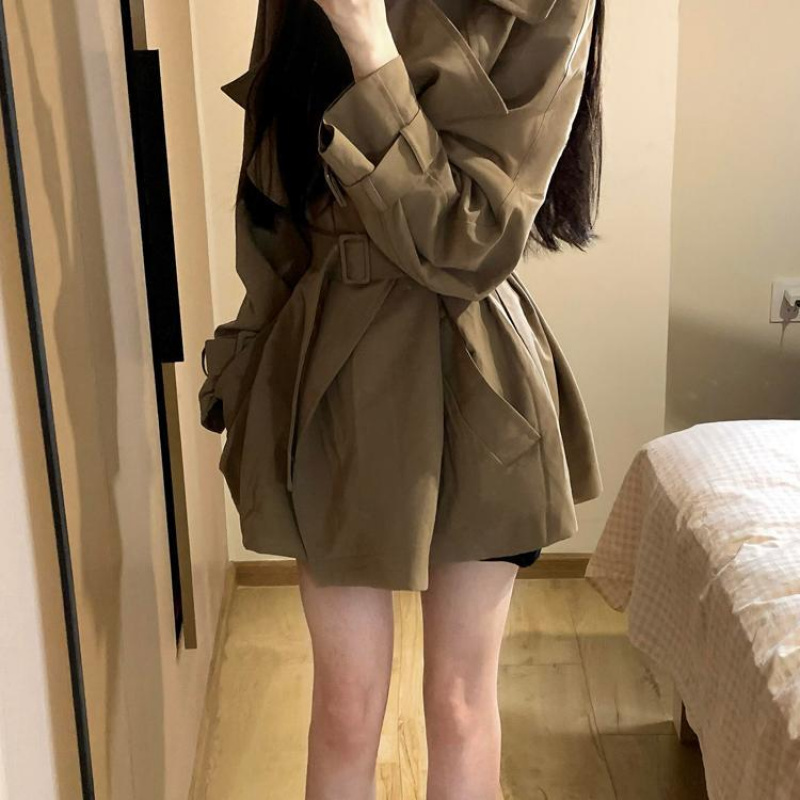 英伦风咖色大翻领系带风衣外套女2025秋气质高级感中长款休闲上衣
