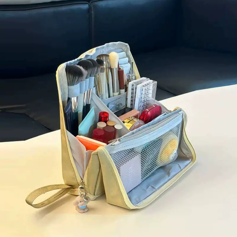 化妆包女2025新款大容量便携式旅行洗漱包化妆品收纳袋手提笔袋