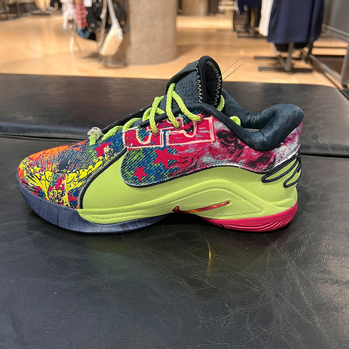 耐克 Nike LEBRON XXII BW EP 男子运动训练耐磨篮球鞋HV8452-400