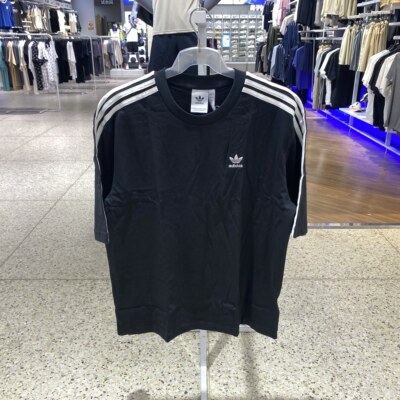 adidas阿迪达斯三叶草三条纹2024秋男经典大号剪裁短袖T恤IZ1832