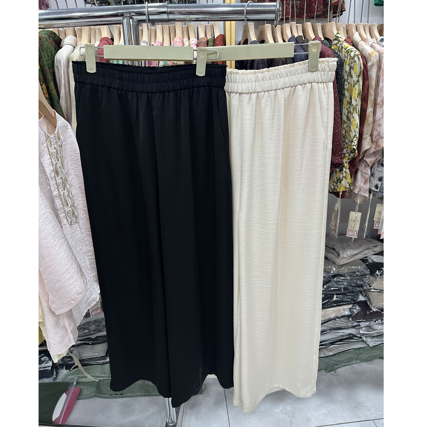 妈妈冰丝裤子夏天真丝休闲裤女装