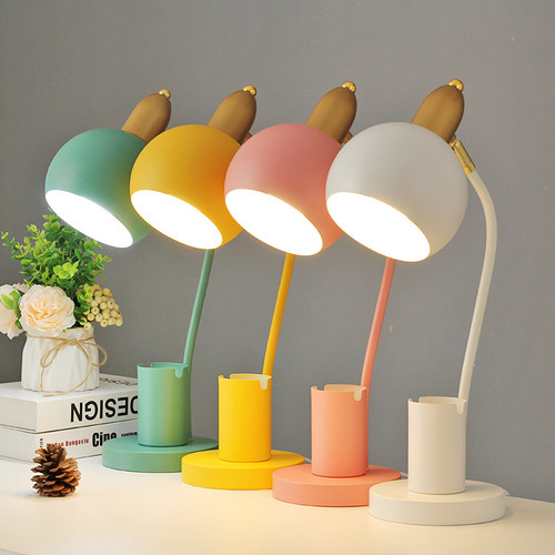 护眼学习台灯带笔筒学生阅读书桌