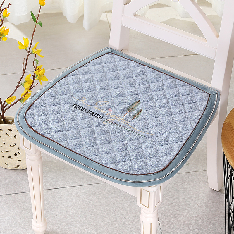四季椅子坐垫防滑简约