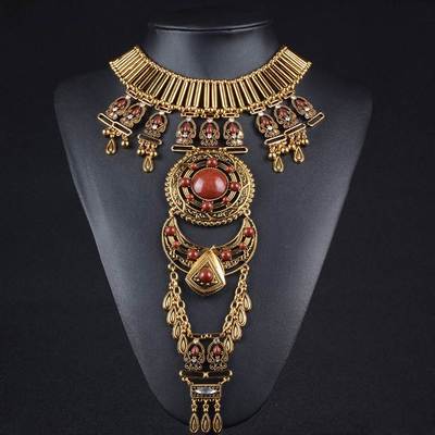 Fashion new exaggerated retro gem ethnic style necklace项链