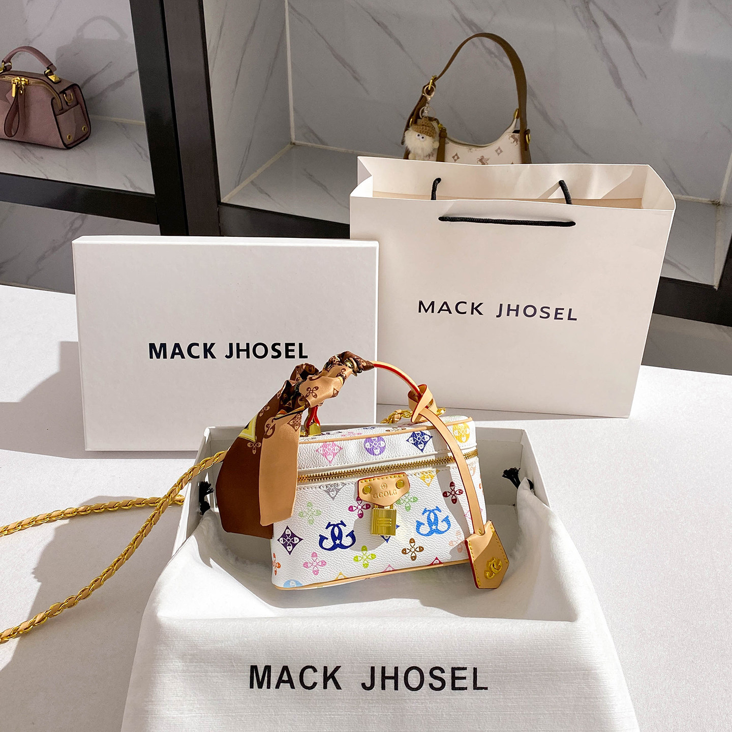 MackJhosel超火小众印花盒子包包女2025秋季新款高级感撞色链条包
