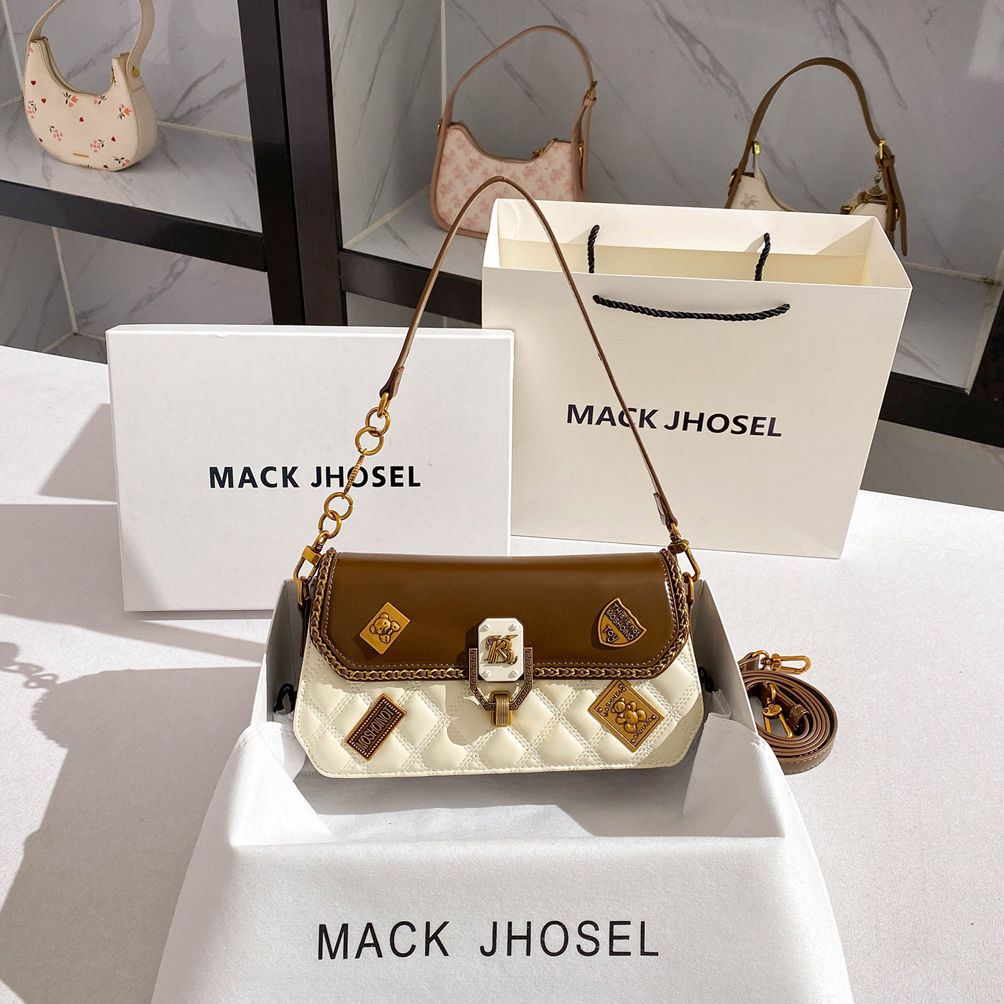 MACKJHOSEL复古重工徽章盒子包