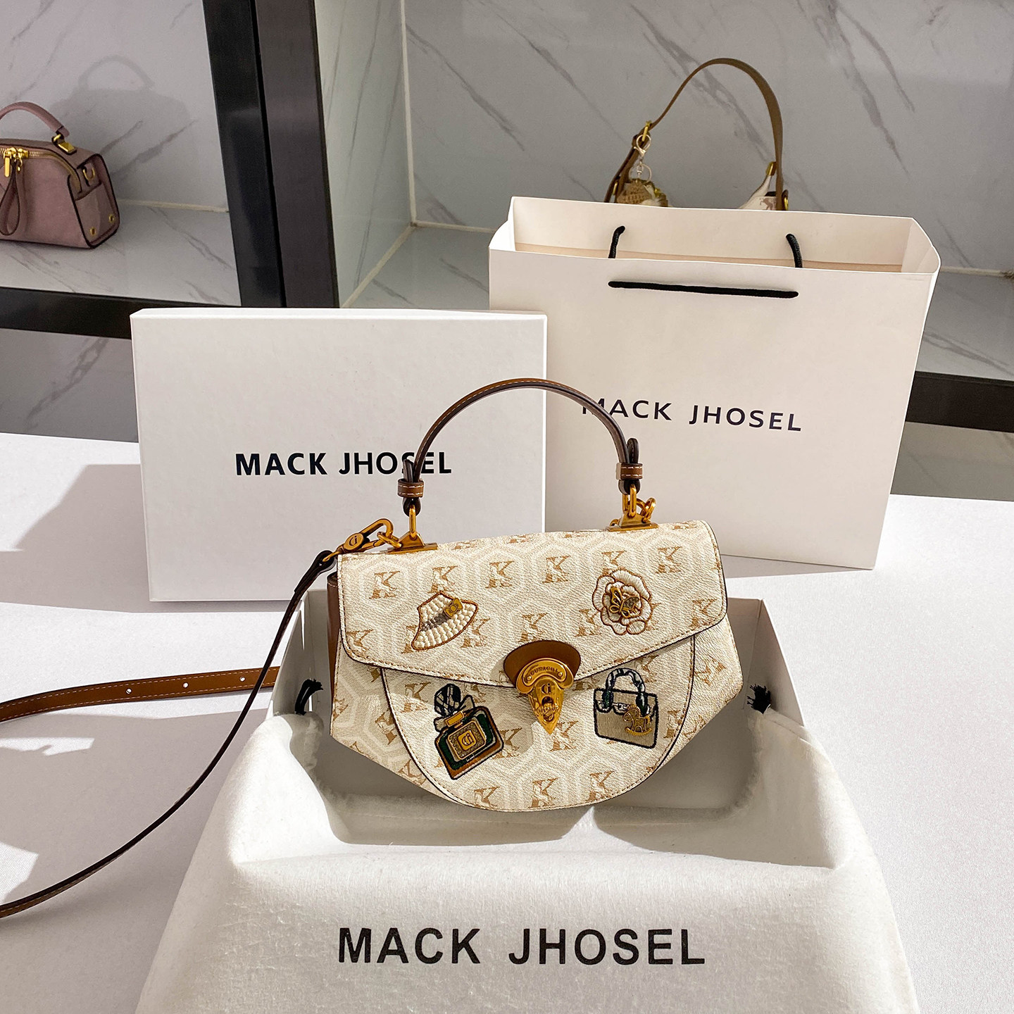 Mack Jhosel复古撞色马鞍包包女士2025秋冬新款高级感铆钉手提包,箱包皮具/热销女包/男包,胸包,淘宝优惠券,粉丝福利购,淘宝优惠卷