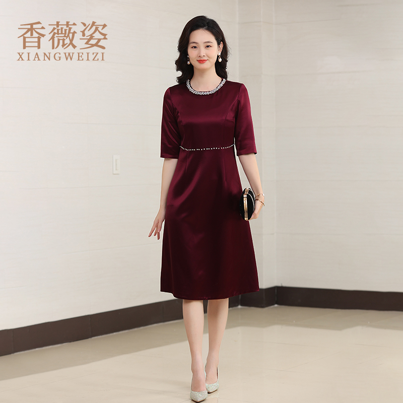 高端精致连衣裙女夏高端气质妈妈婚姻礼服高级感2025夏季轻奢裙子