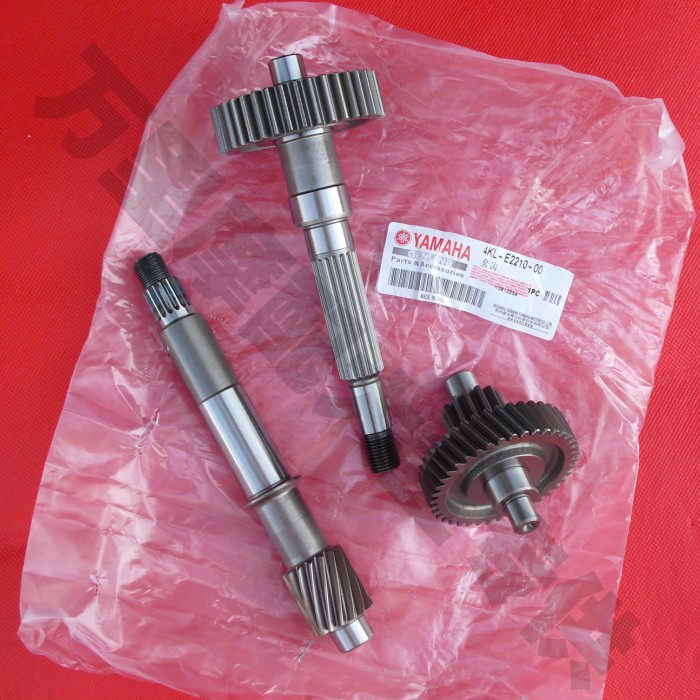 雅马哈凌鹰125变速箱齿轮 ZY125T齿轮箱三套齿 巡鹰125套齿皮带轴