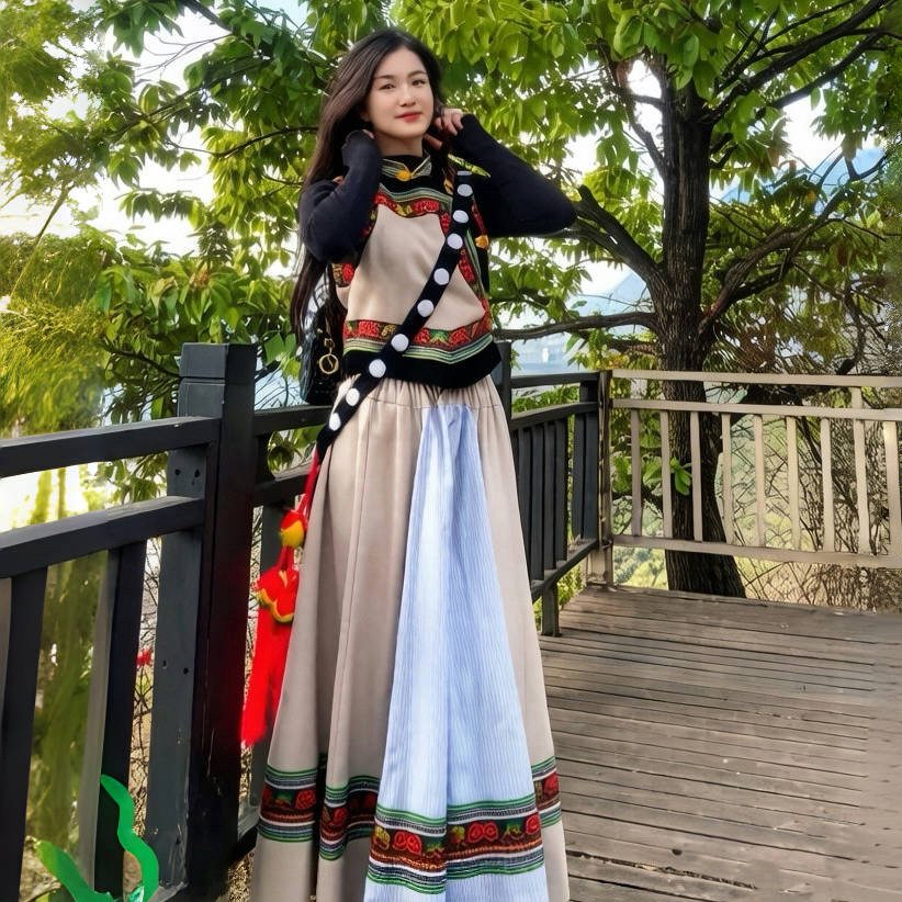 宇燕同款傈僳族服饰 私人高端定制 民族服装服饰配饰批发正品