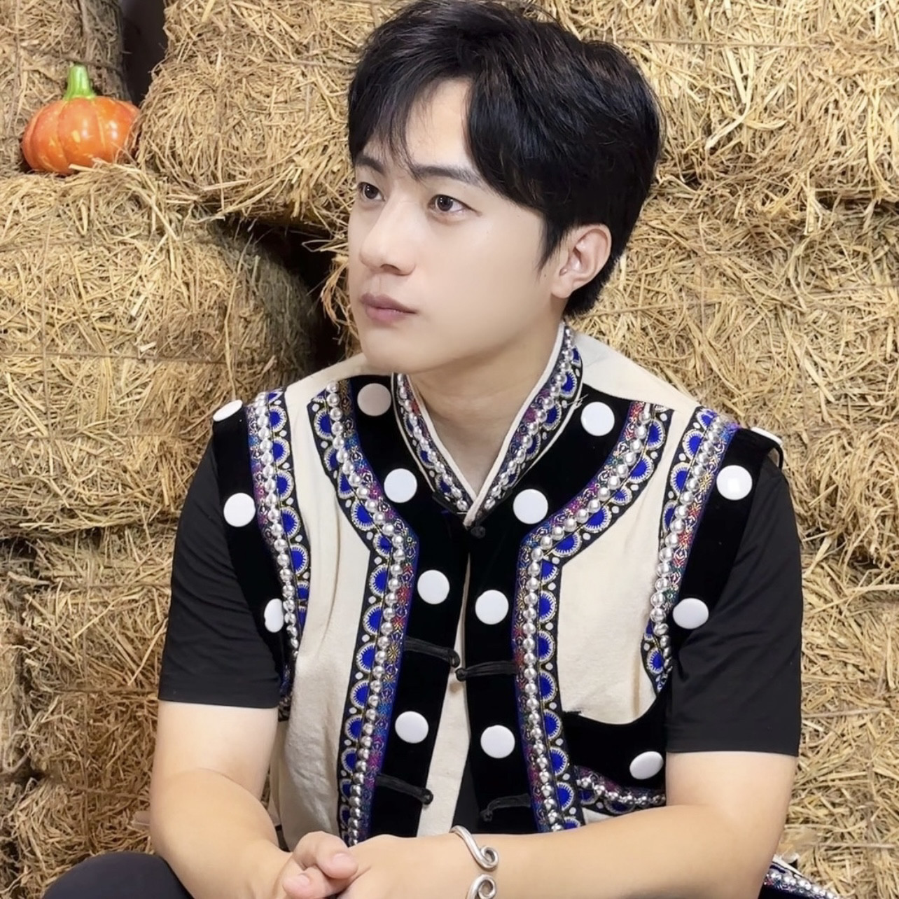 傈僳族服装男装 麻布 男士马甲 私人高端定制版 民族服装服饰批发