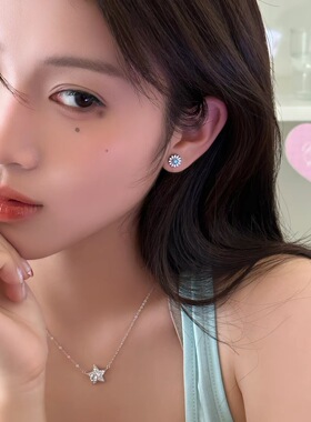 花朵耳钉养耳洞睡觉免摘高级感精致小巧小众独特漂亮银针耳饰女