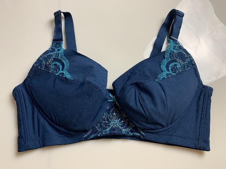 专柜拿货正品莱特妮丝2018年新款3/4杯侧推短文胸轻磅内衣E1044|msdalam kategori Pakaian Dalam/seluar dalam lelaki/tracksuit, Bra - dari Buy2taobao.com untuk memberikan perkhidmatan ejen Taobao profesional membeli