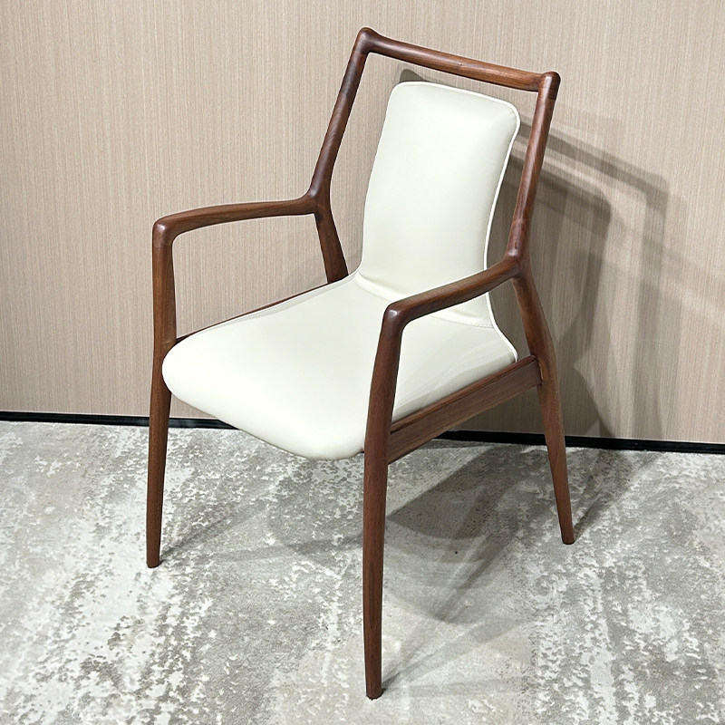 现代简约全实木书椅书房办公学习椅软包真皮靠背椅休闲椅餐椅子