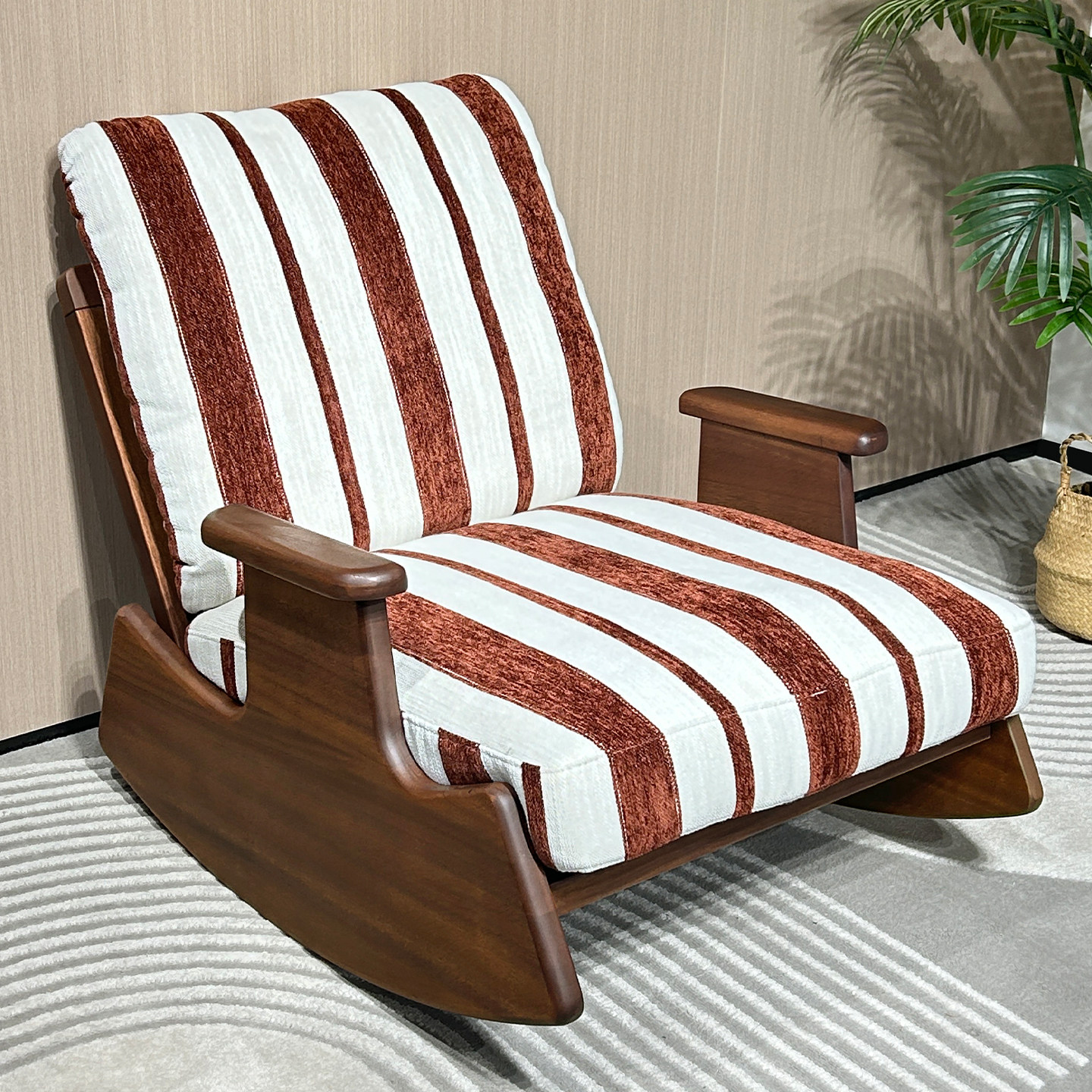 核桃木摇摇椅全实木客厅家用单人沙发椅现代懒人阳台大人休闲躺椅