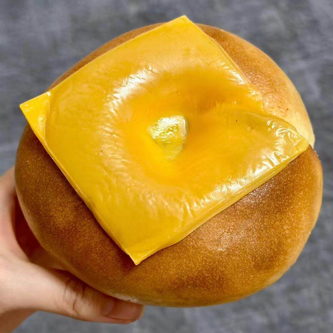 BC面包贝果蓝莓巧克奶酪碱水面包