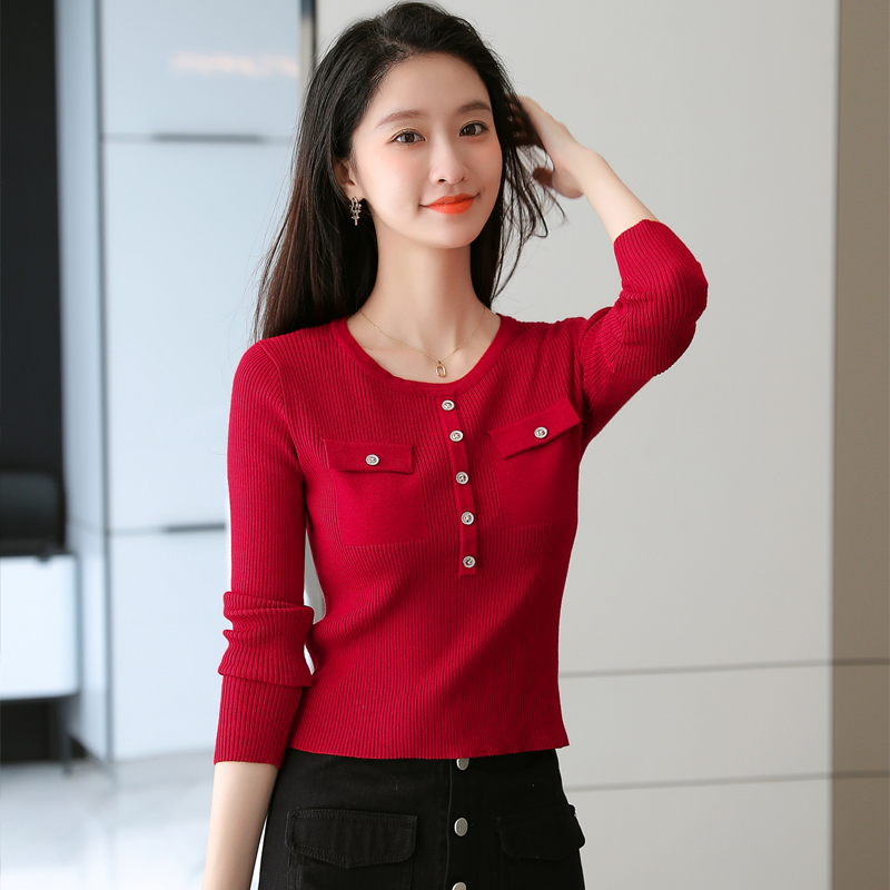 气质短款毛衣女修身针织打底衫