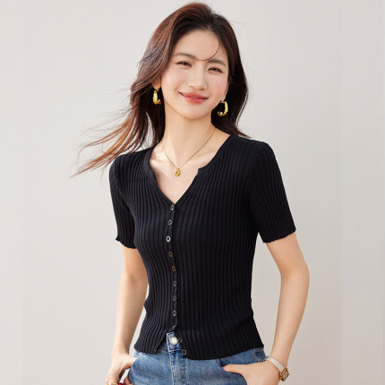 短款短袖t恤女2025新款夏季 修身冰丝针织衫小个子设计感别致上衣
