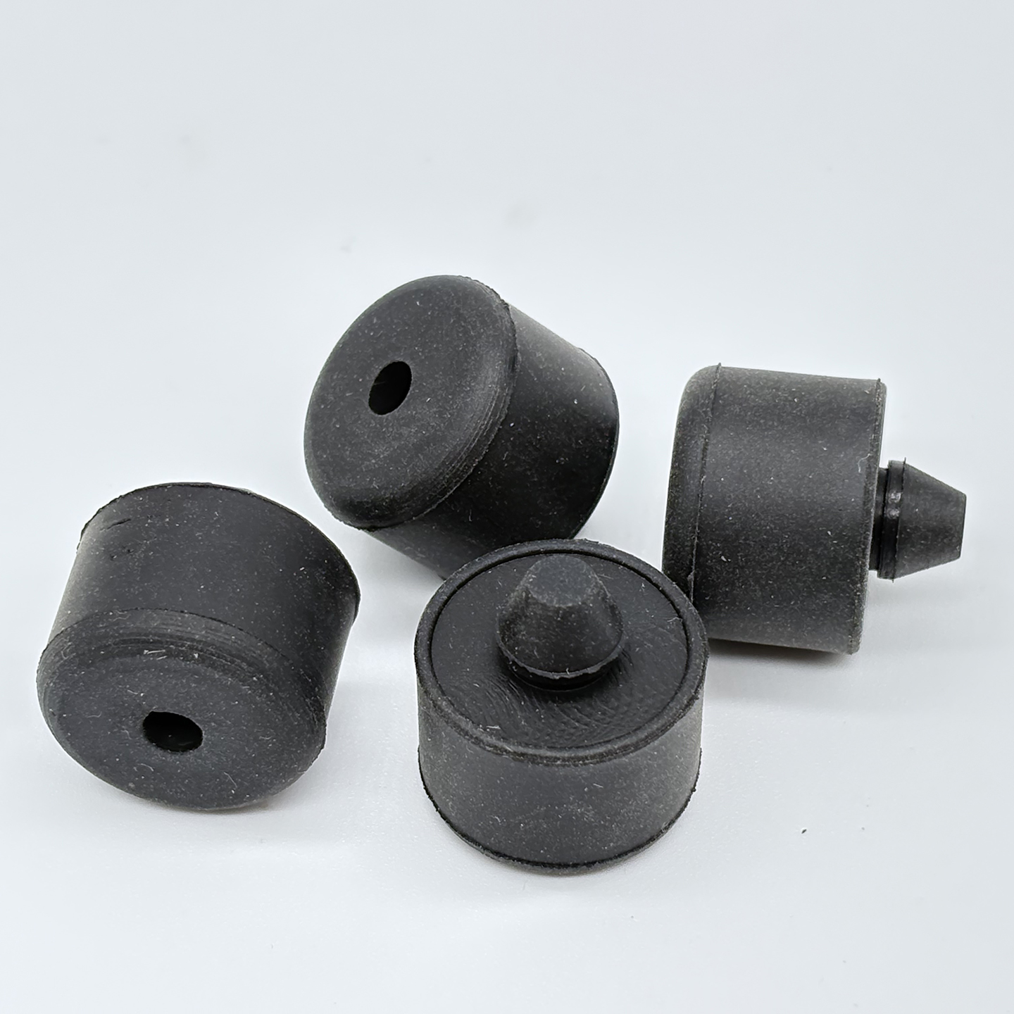 适用轩逸阳光天籁蓝鸟颐达启辰D50T60EV后备箱缓冲胶墩尾门防撞垫