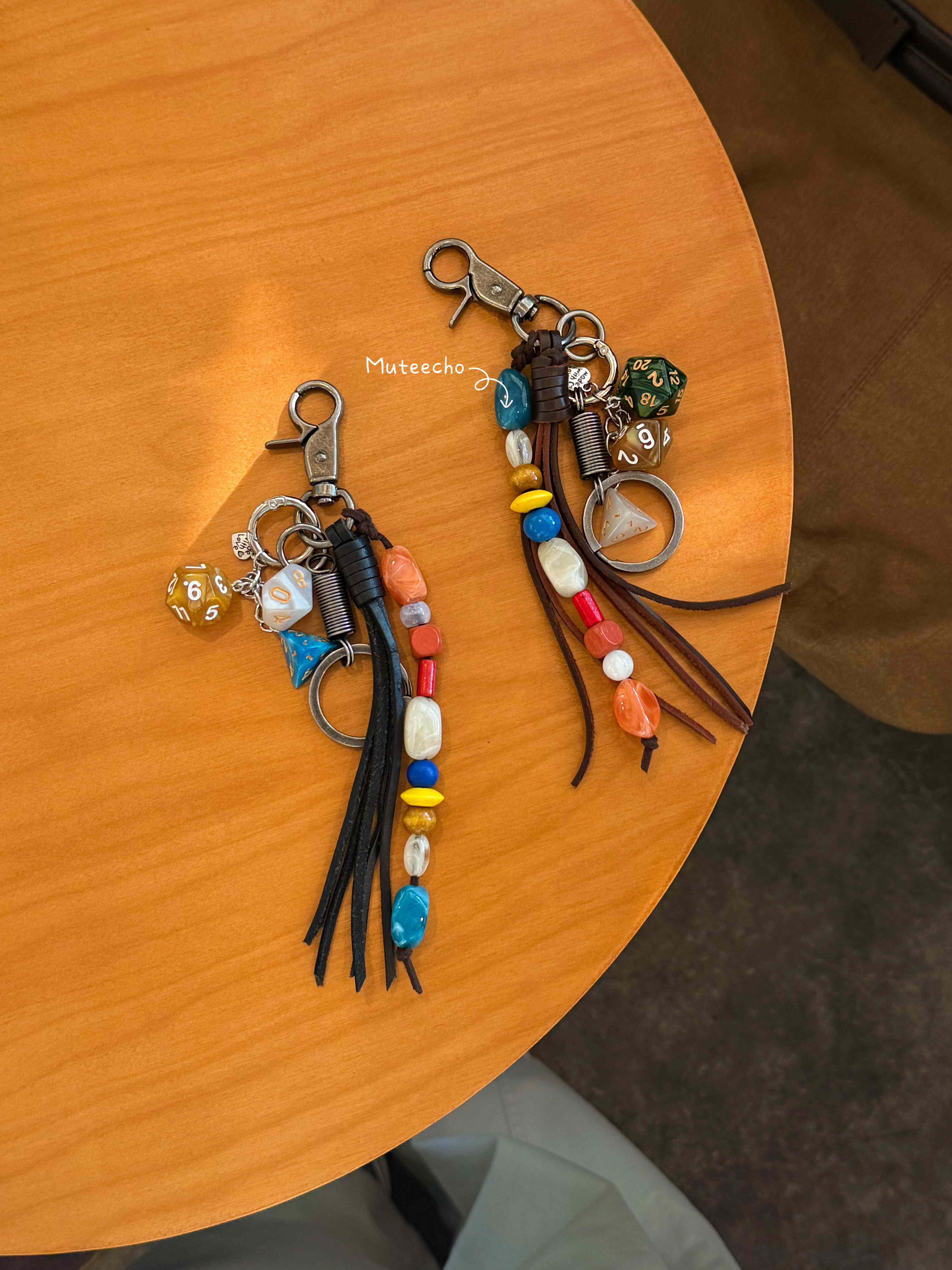 Muteecho原创设计日系复古牛皮绳多巴胺彩色木珠腰链裤子挂饰包挂,服饰配件/皮带/帽子/围巾,其他配件,淘宝优惠券,粉丝福利购,淘宝优惠卷