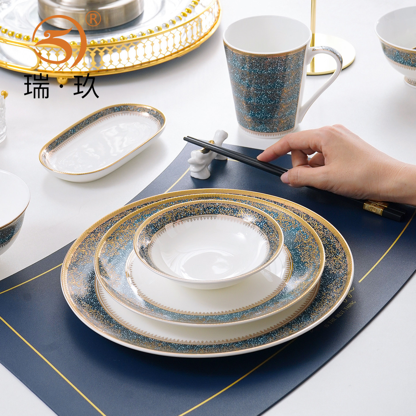轻奢浮雕金餐具摆台家用骨瓷餐具酒店样板间碗盘碟勺一人食套装
