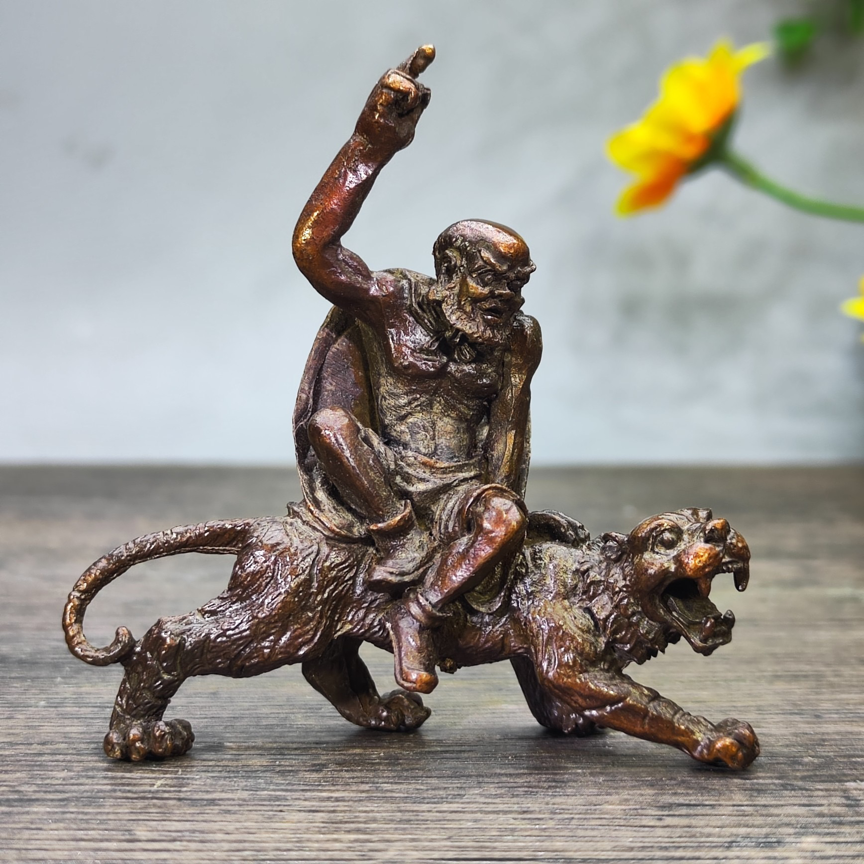 十八罗汉佛小铜像伏虎罗汉黄铜实心茶桌茶盘禅意茶宠摆件铜器工艺