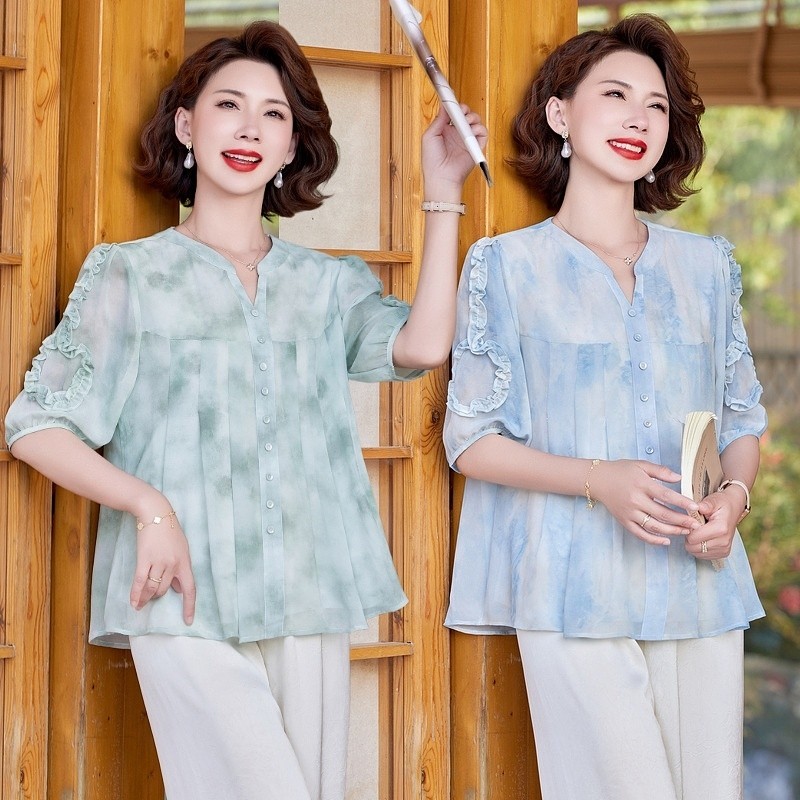 2025新款夏季中老年女妈妈夏装雪纺上衣洋气碎花衬衫薄款短袖