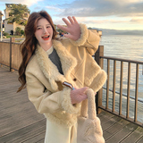 高级感米白色短款翻领皮毛一体加厚外套女秋冬2024新款麂皮绒夹克，女装皮草，浙宝113