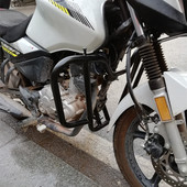 雅马哈天剑YBR125保险杠国四天剑YBR150Z护杠防摔杠摩托车改装 件