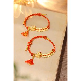 ￼新年礼物本命年编绳足金999赤兔招财马五帝钱黄金流苏红绳手链