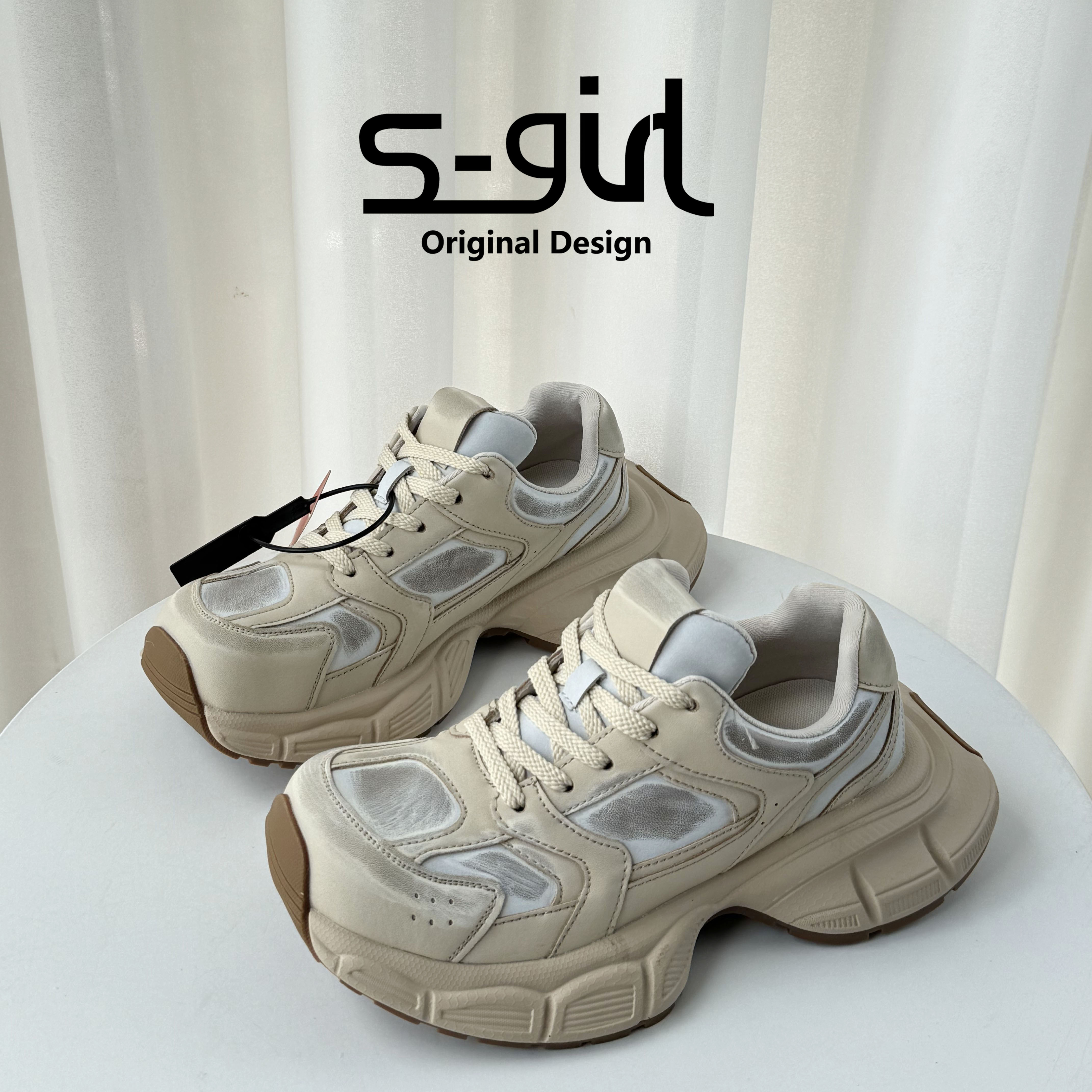 SGIRLTWTW复古擦色老爹鞋女