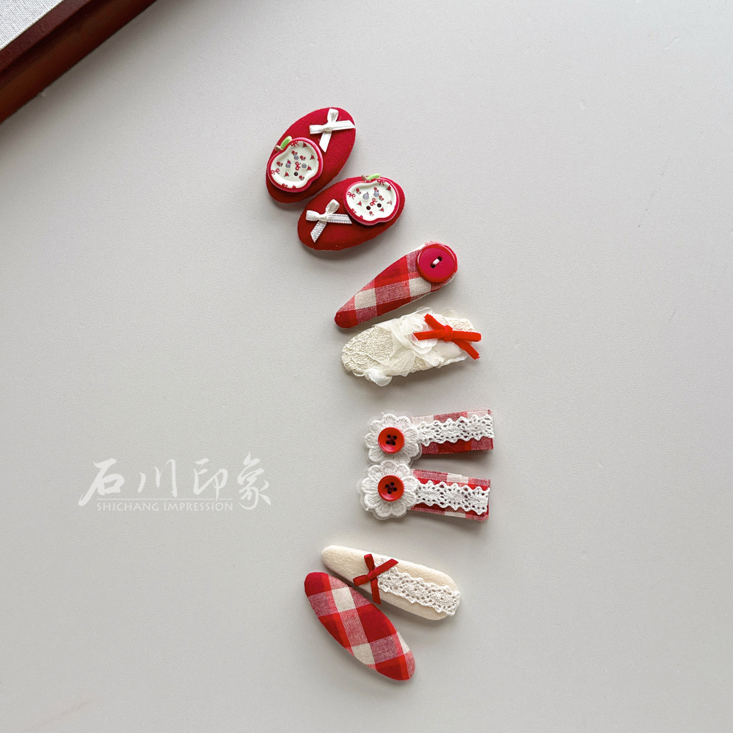 韩范！超洋气！可爱红格子发夹